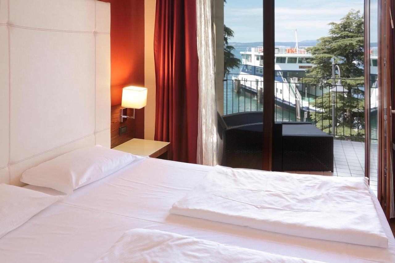 Hotel Lido Torri Del Benaco Buitenkant foto