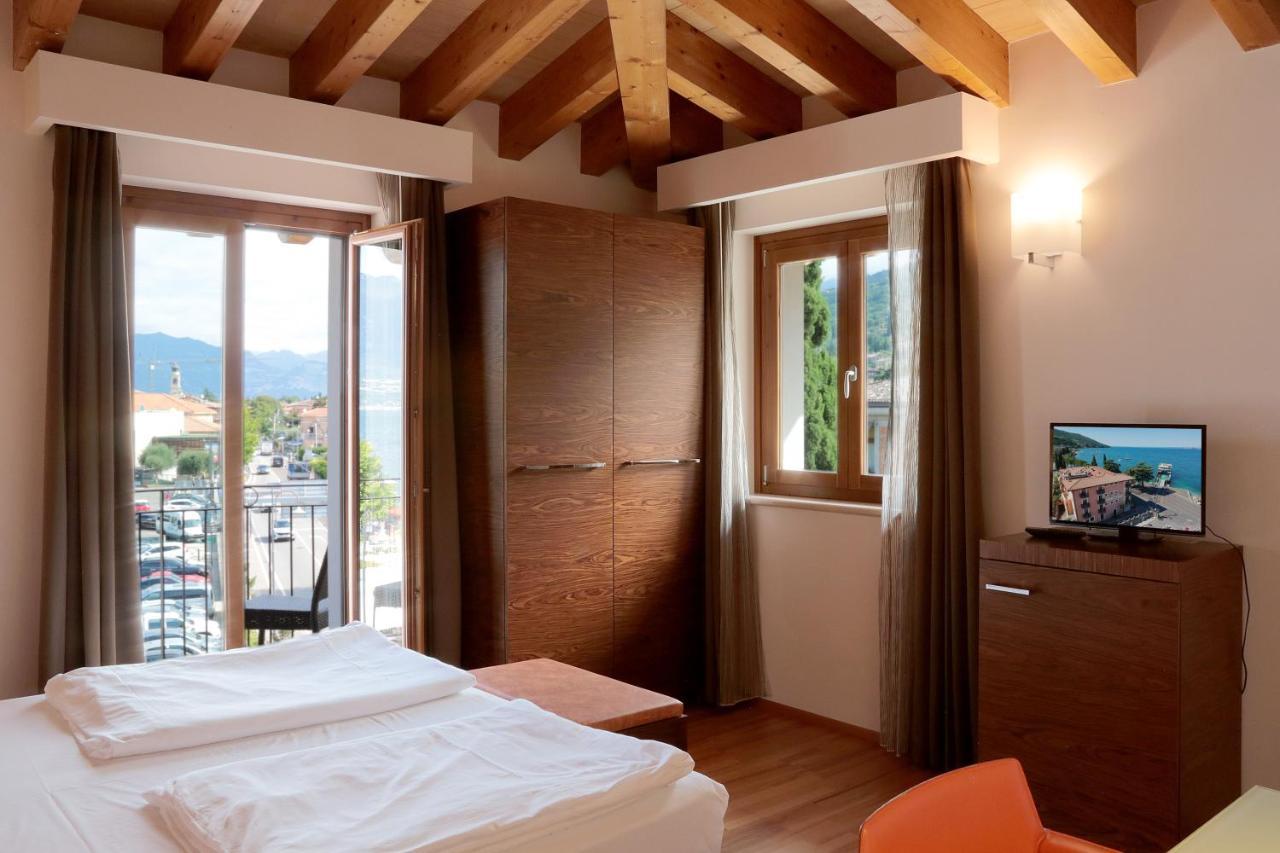 Hotel Lido Torri Del Benaco Buitenkant foto