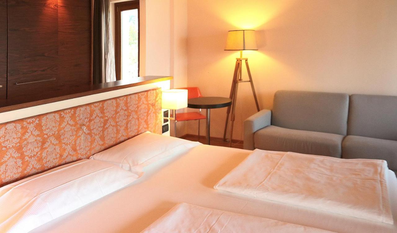 Hotel Lido Torri Del Benaco Buitenkant foto